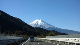 本栖湖からの富士山-1
